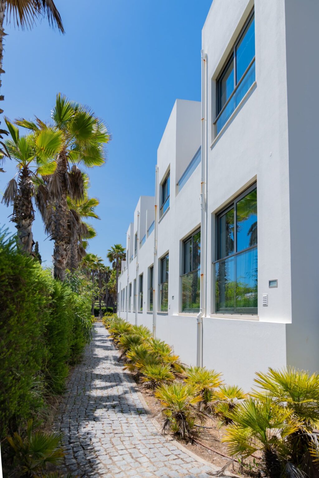 walk path outside the apartments