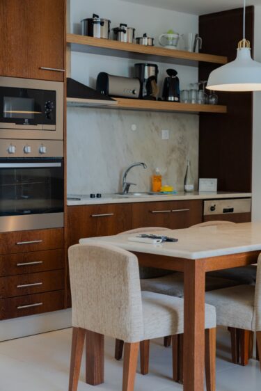kitchen and dining area in the self catering apartment